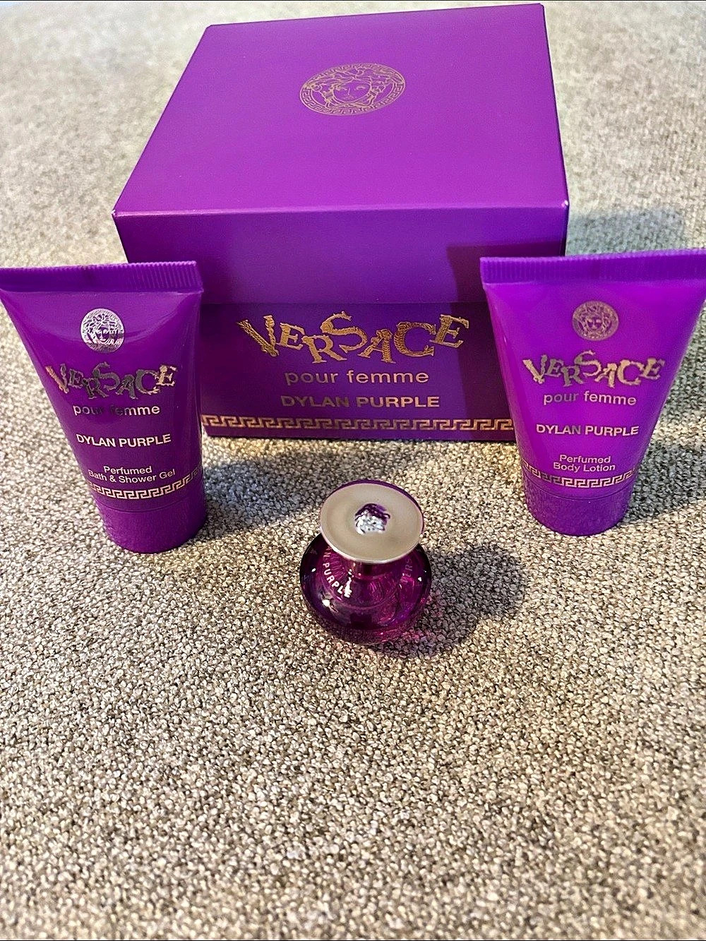 Versace Pour Femme Dylan Purple 3-Piece Mini Gift Set. NEW